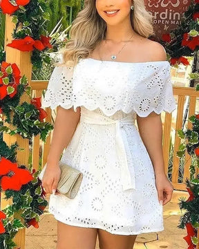 Vestido de Renda Branco Curto Marri