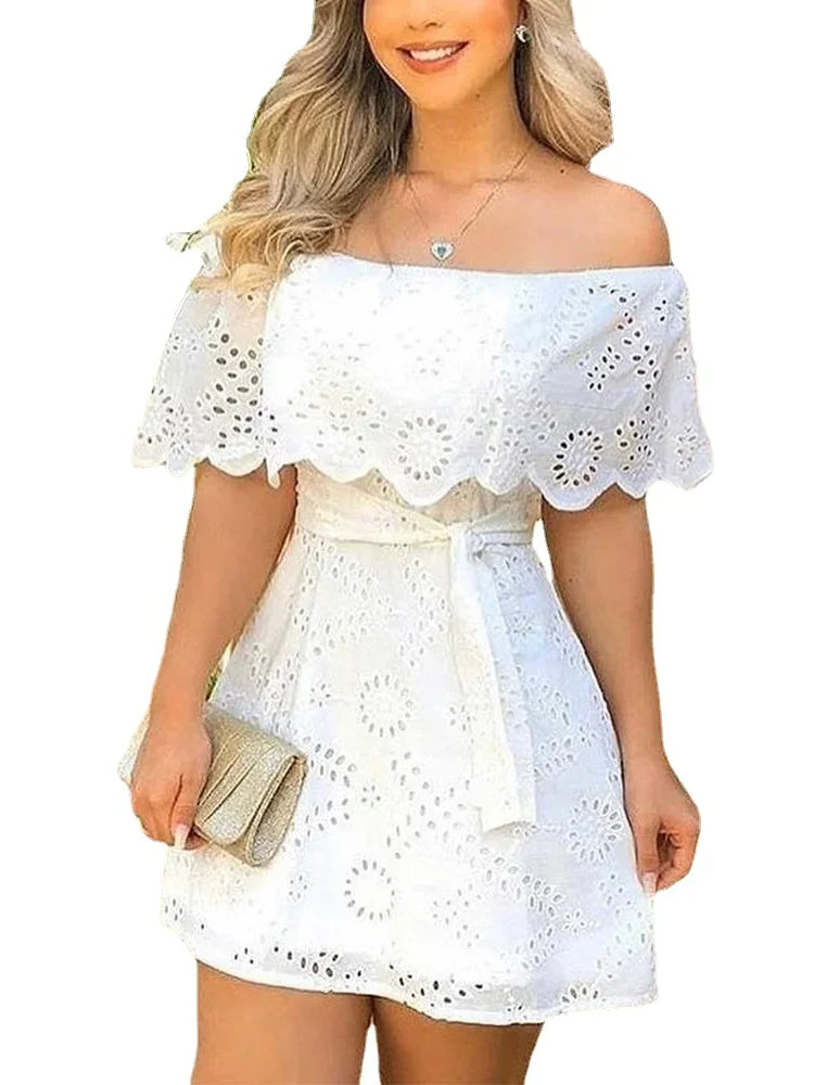 Vestido de Renda Branco Curto Marri