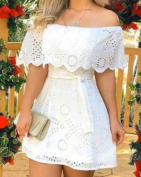 Vestido de Renda Branco Curto Marri